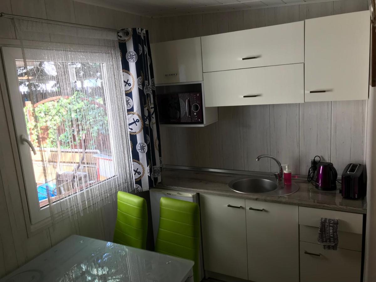 Apartamenty Chata U Rybaka Jantar Exterior photo